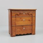 1146 8650 CHEST OF DRAWERS
